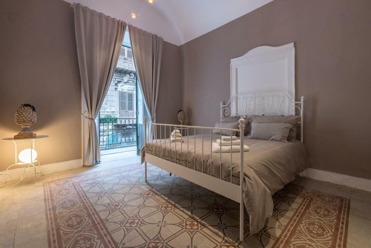 Qasr Home Beautiful Apartment In Palermo Kültér fotó